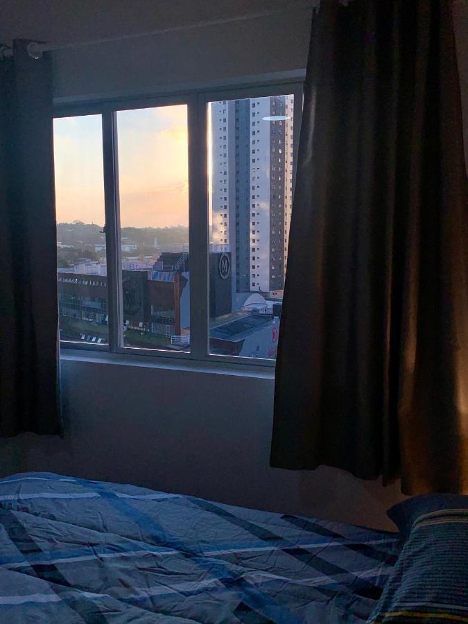 707- Apartamento Encantador, Amplo E Decorado, Quarto, Sala, Cozinha, Mobiliario Moderno, Cozinha Completa Com Utensilios , Excelente Vista Da Cidade E Localizacao Privelegiada No Bairro Bigorrilho Curitiba Kültér fotó