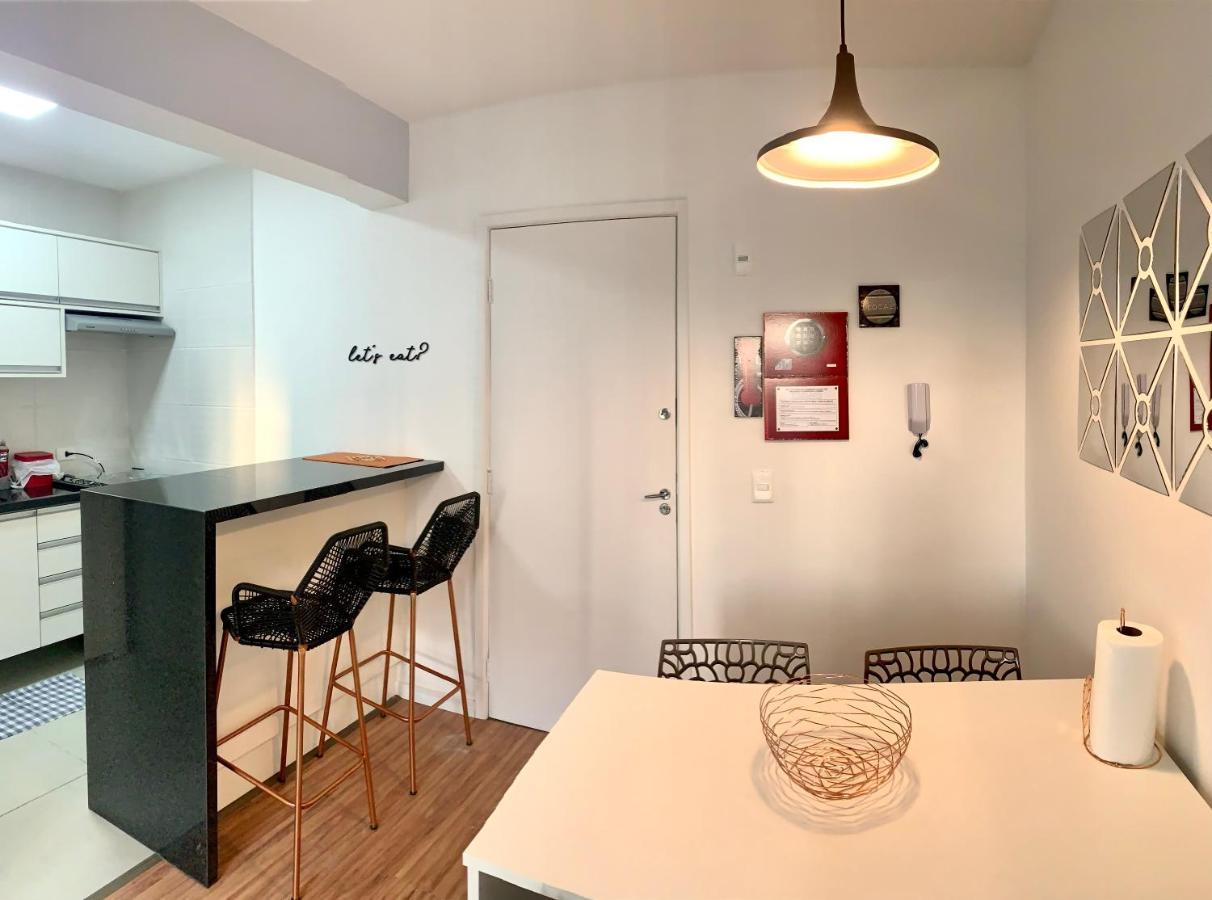 707- Apartamento Encantador, Amplo E Decorado, Quarto, Sala, Cozinha, Mobiliario Moderno, Cozinha Completa Com Utensilios , Excelente Vista Da Cidade E Localizacao Privelegiada No Bairro Bigorrilho Curitiba Kültér fotó